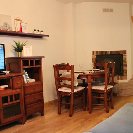 Sauce Apartman Canfranc